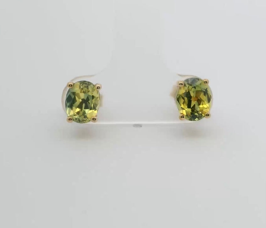 Elegant Green Yellow Parti Sapphire 9ct Gold Earrings. M92110