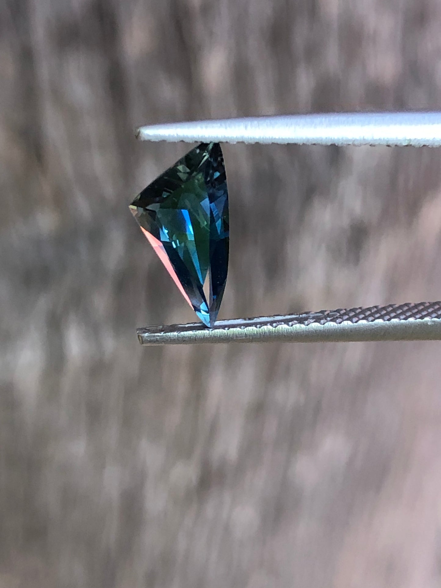 Bright Blue Sapphire. M957