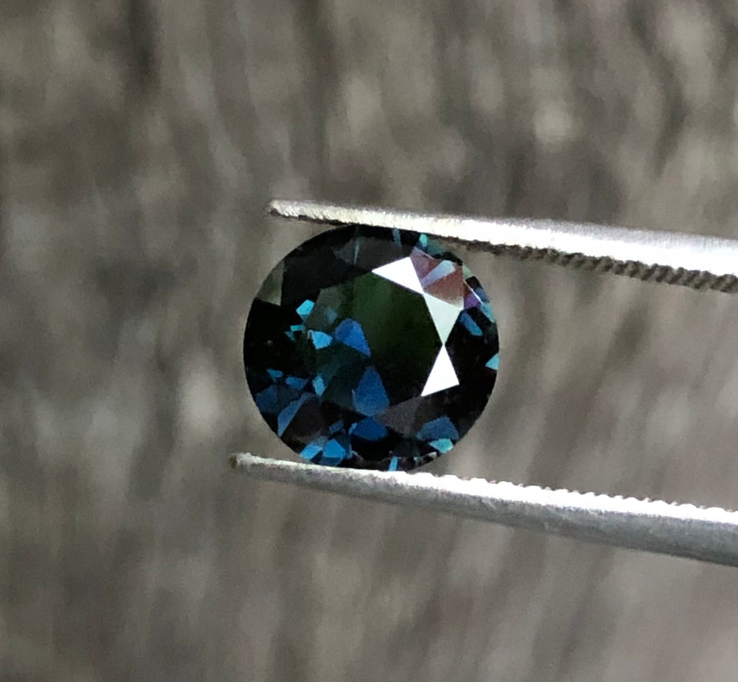 Elegant Teal Sapphire. M1153