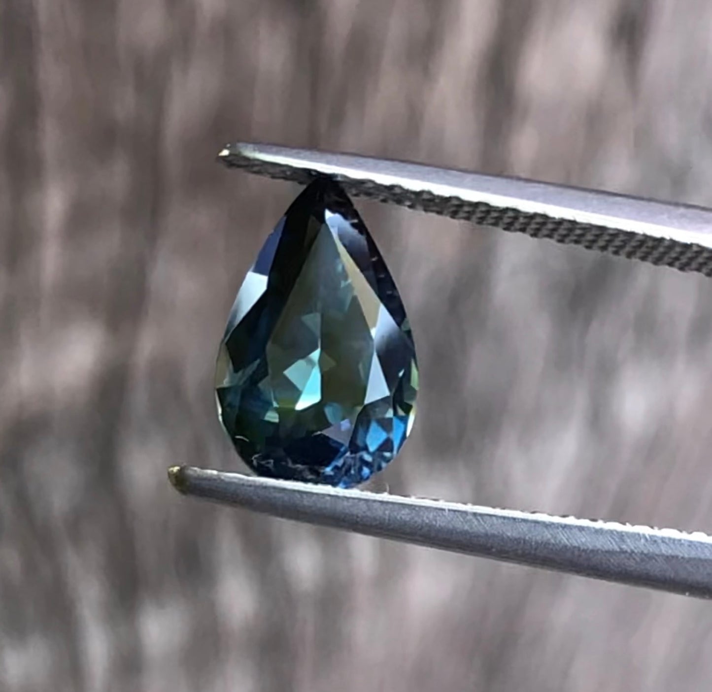 Blue Yellow Parti Sapphire. M1199