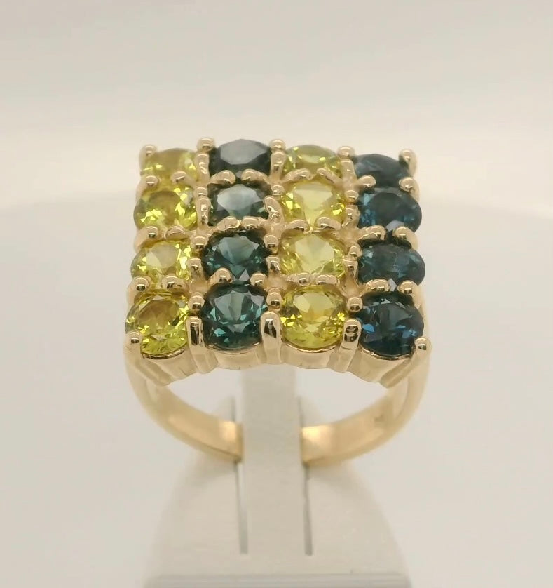Eye Catching Multicolour Australian Sapphires 9ct Gold Ring. M92120