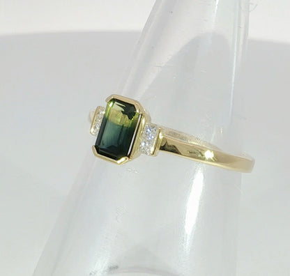 Magnificent Parti Sapphire & Diamond 18ct Gold Ring. M18238