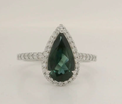 Elegant Teardrop Ring M91954