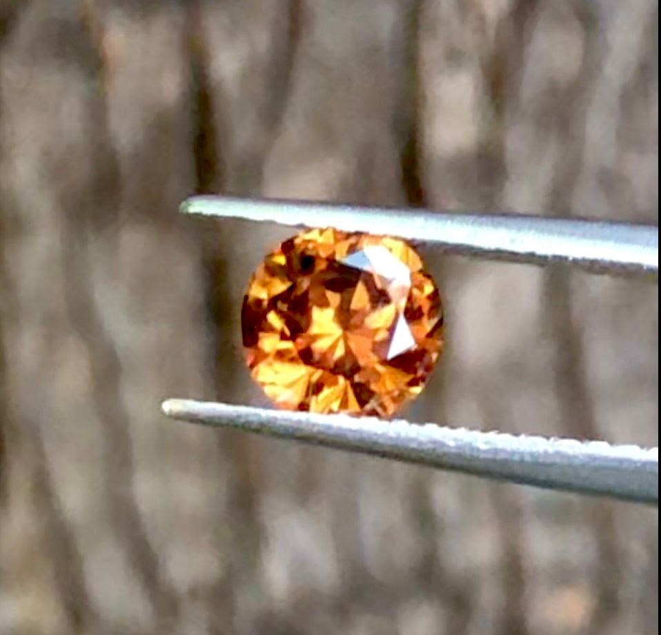 Bright Amber Colour Australian Zircon. M1077