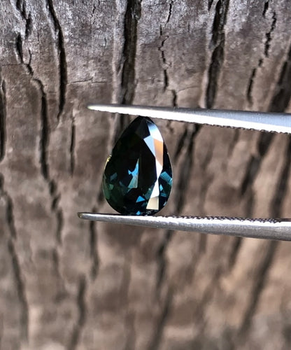 Pear Cut Teal Sapphire. M1197
