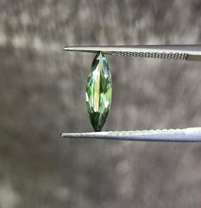 Light Green Sapphire. M1240