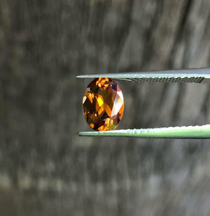 Natural Light Hazelnut Oval Cut Loose Zircon Gemstone. M1286