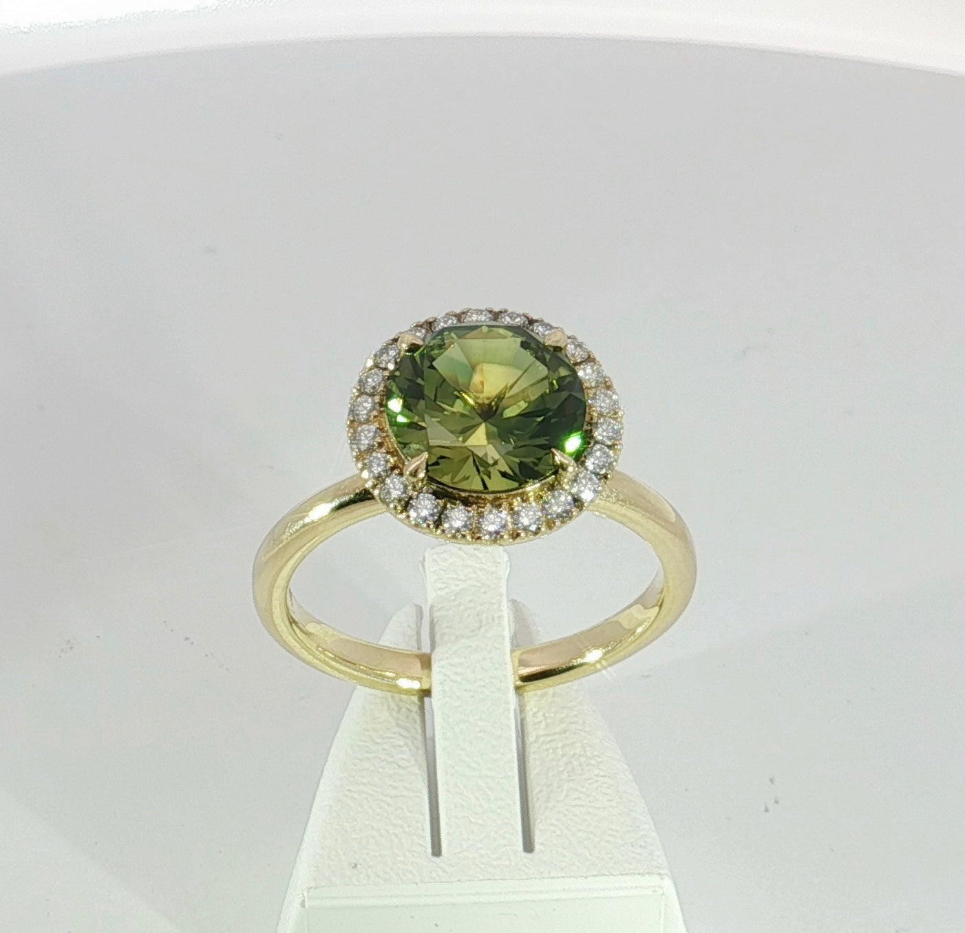 Magnificent Parti Sapphire & Diamond 18ct Gold Ring. M18239