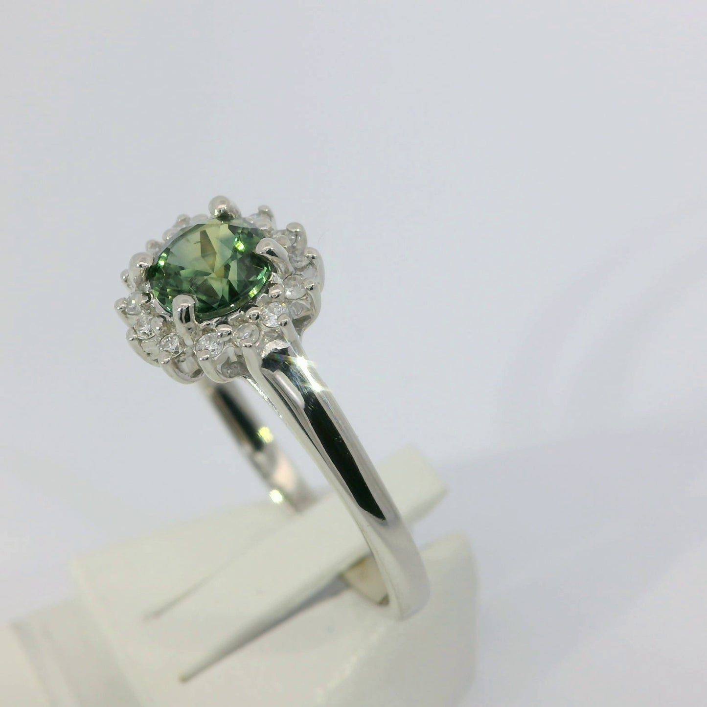 Elegant Green Yellow Parti Sapphire & Diamond 9ct White Gold Ring. M91707