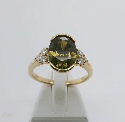Magical Iridescent Sapphire & Diamond 9ct Gold Ring. M92141