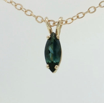 Teal Sapphire 9ct Gold Pendant. M92261