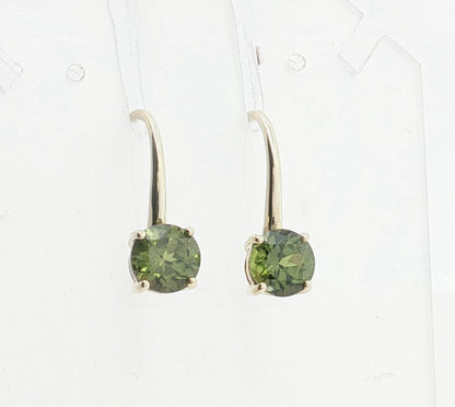 Elegant Round Brilliant Sapphire Gold Drop Earrings. M92282