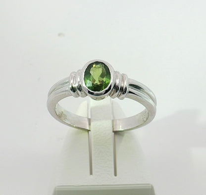 Green Sapphire set in a 9ct White Gold Ring. M92289