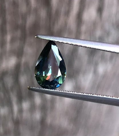 Blue Yellow Parti Sapphire. M1199