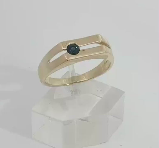 Yellow Gold Split Band Ring with Blue Sapphire Gents Ring. M92340