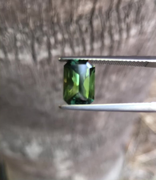 Radiant Green Sapphire. M1203