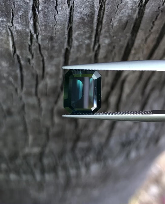 Blue Green Sapphire. M1182