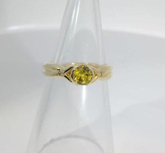 Elegant Yellow Sapphire & Diamond 18ct Gold Ring. M18212