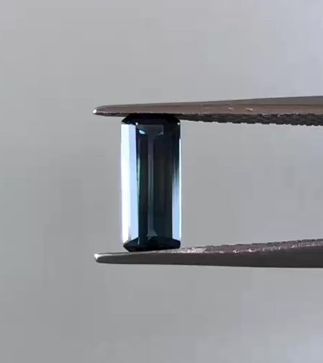 Exquisite Parti Sapphire. M1209