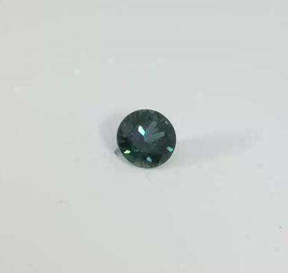 Bright Blue Sapphire. M1185