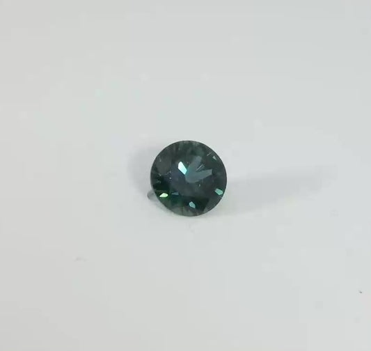 Bright Blue Sapphire. M1185