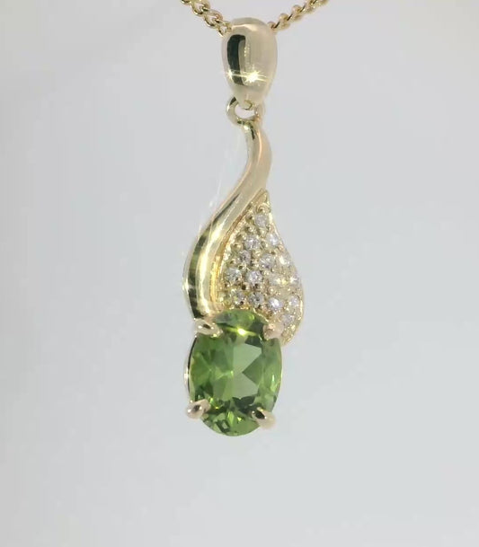 Elegant Sapphire & Diamond 9ct Gold Pendant. M92193