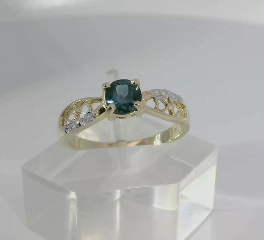 Blue Sapphire & Diamond 9ct Gold Ring. M92175